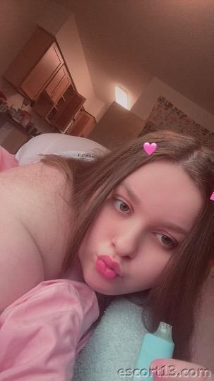 Hazel Rochester 5074003804